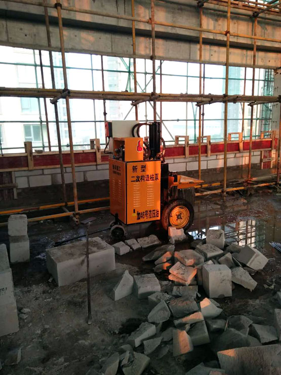 3月10日二次結構泵合作南通四建南京河西樂山路小學項目