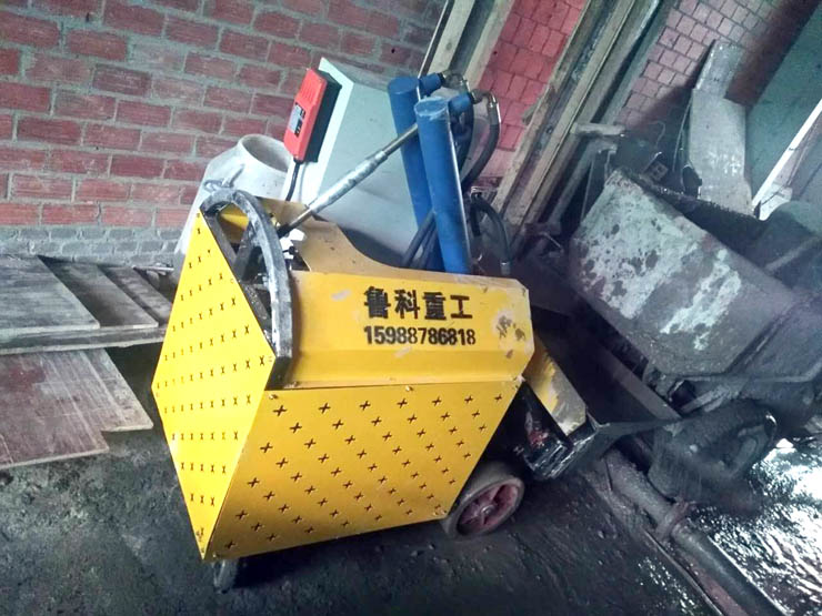 5月9日二次構(gòu)造柱泵合作寧波建工美的鴻達(dá)項(xiàng)目