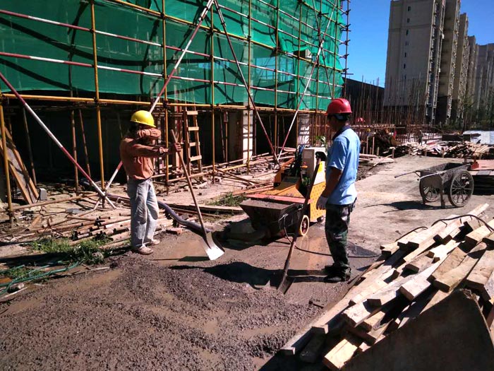 8月26日句容二次構(gòu)造柱泵合作江蘇友達(dá)空港聚星廣場(chǎng)項(xiàng)目 8月26日句容二次構(gòu)造柱泵合作江蘇友達(dá)空港聚星廣場(chǎng)項(xiàng)目