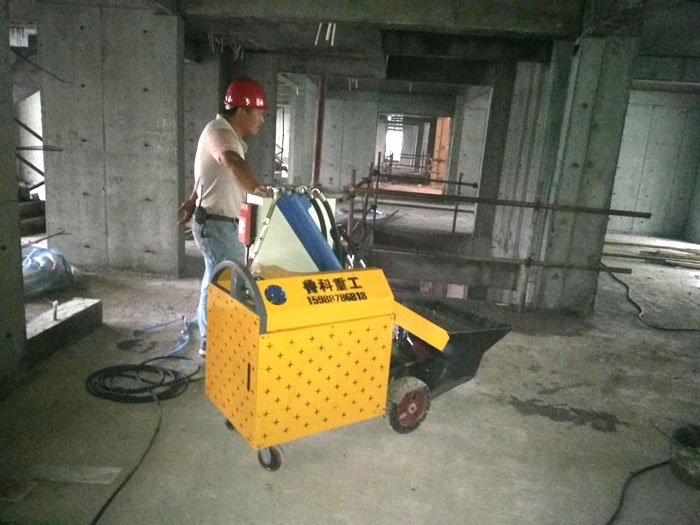 泰州構造柱輸送泵施工現(xiàn)場