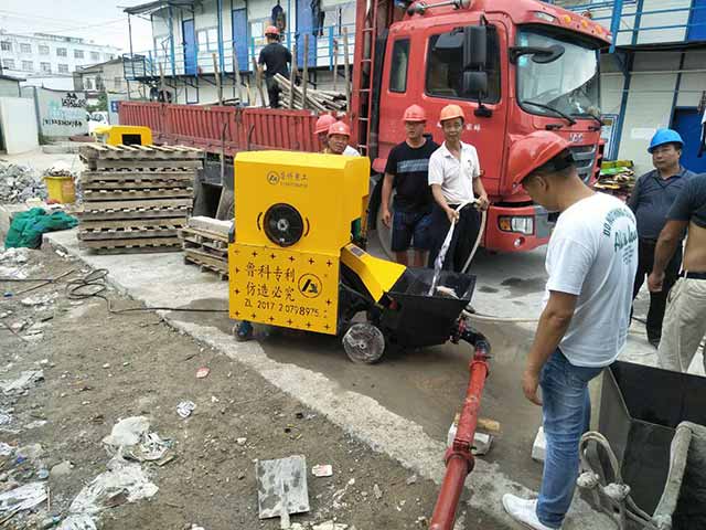 二次結構輸送泵施工