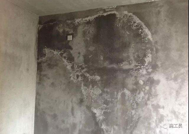 &nbsp;墻面受潮返堿的處理方法