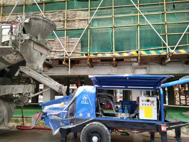 30型細(xì)石混凝土泵