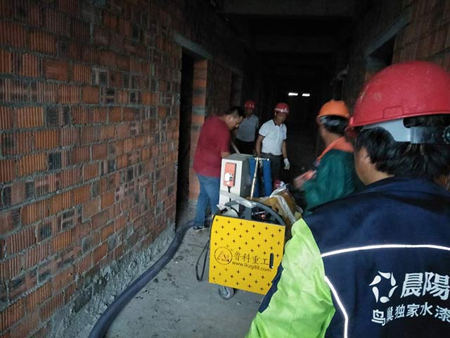 二次構造柱泵上料機