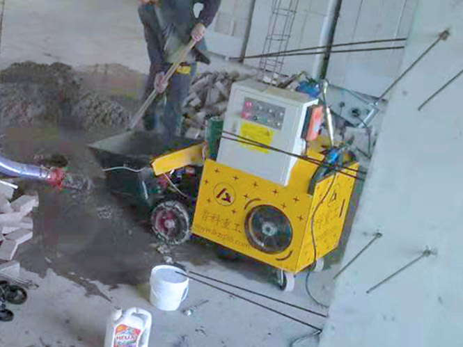 二次構(gòu)造柱細(xì)石混凝土泵合作新華聯(lián)建設(shè)蕪湖新華聯(lián)五星級酒店項(xiàng)目