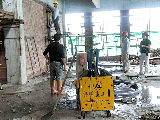 二次結(jié)構(gòu)砼輸送泵廠家合作重慶建工四面山游客集散中心項(xiàng)目 二次結(jié)構(gòu)砼輸送泵廠家合作重慶建工四面山游客集散中心項(xiàng)目